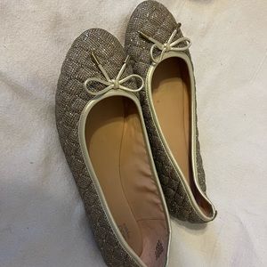 EasySpirit quilted gold flats size 11